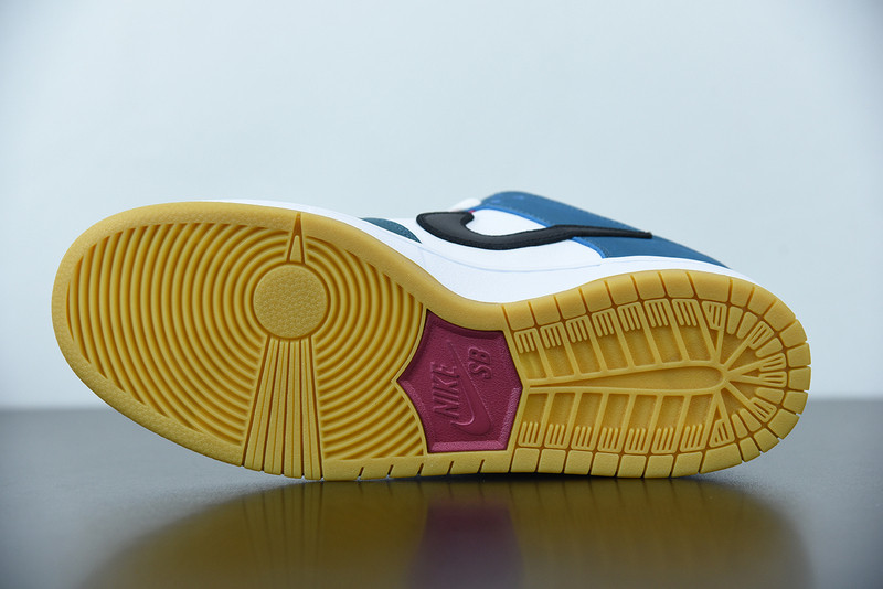 parra x nike sb dunk low dh7695-100