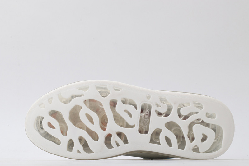 alexer mceen sneakers