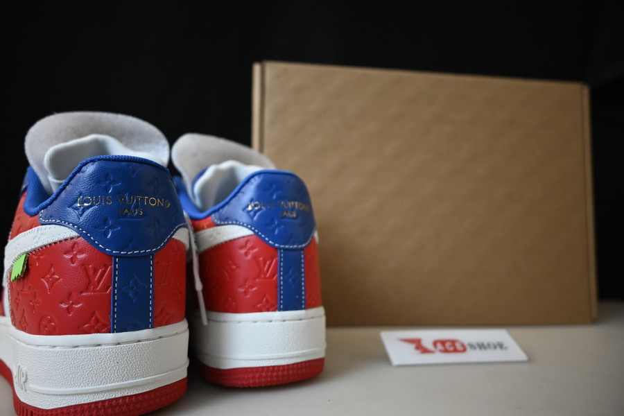 lvt x nike air force1