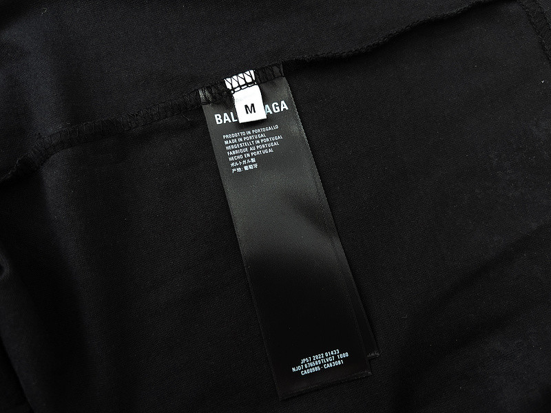 Ba*len*cia*ga clothes