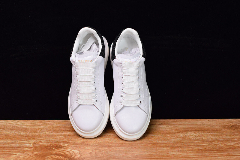 alexer mceen sneakers