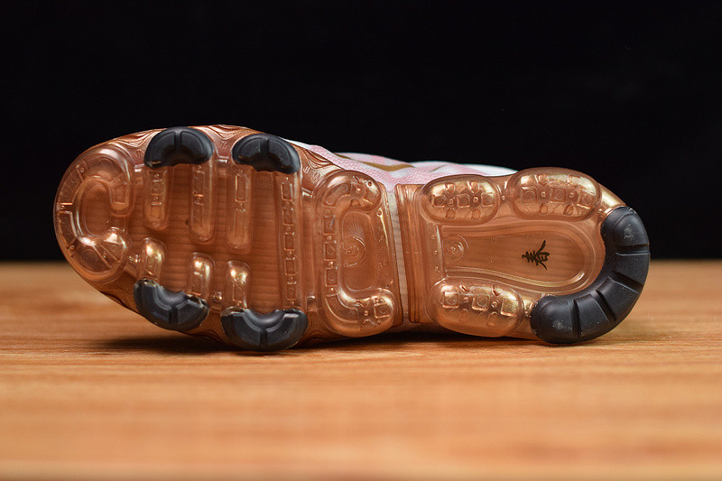 nike air vapormax 2019 chinese new year bq7038-001