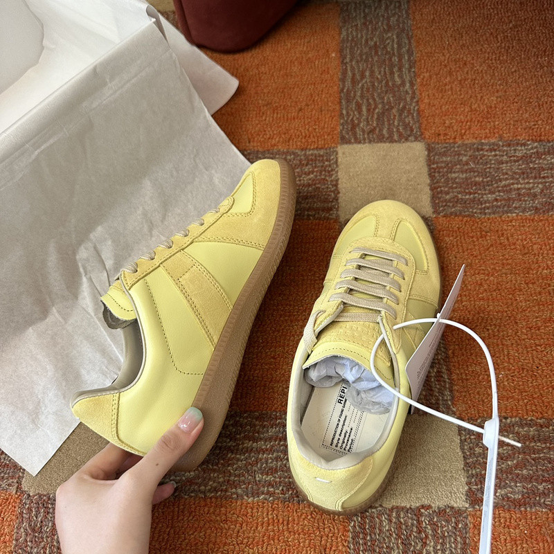 ma*s*n Ma*i*la sneaker