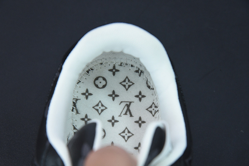 lvt x nike air force1