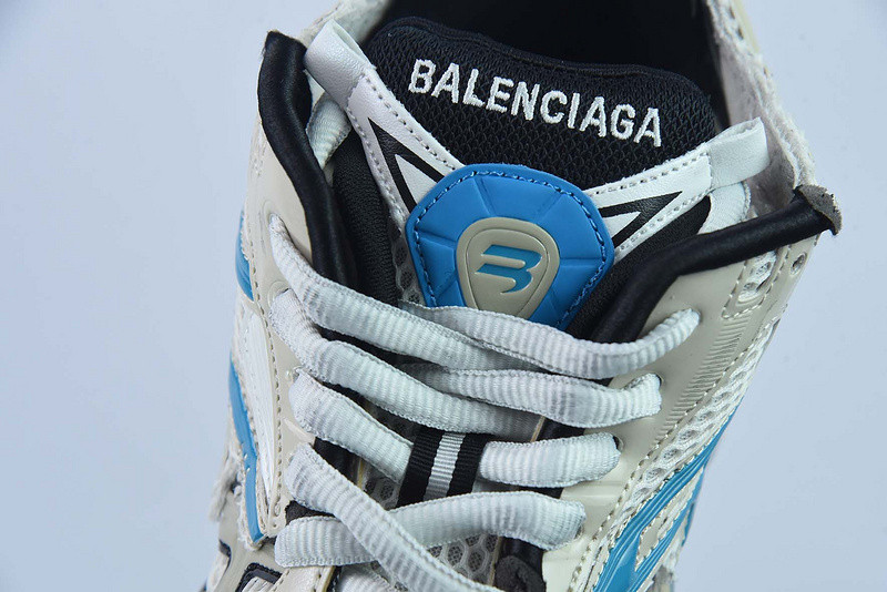 Ba*len*cia*ga runner sneaker