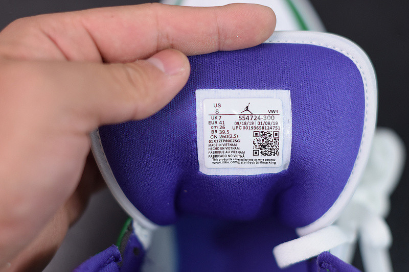 air jordan 1 mid incredible hulk 554724-300